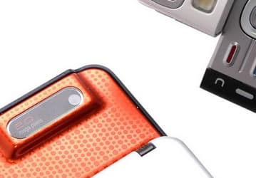 Sony Ericsson W580 vs Nokia 5700 XpressMusic 