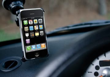 WindowSeat — автомобильный держатель для iPhone от Griffin