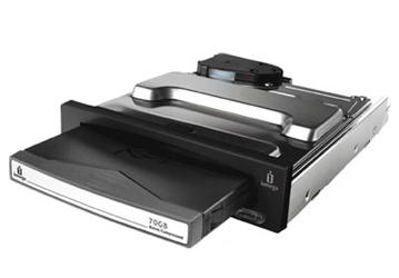 Накопитель Iomega REV 70GB получает интерфейс SATA