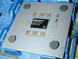 Athlon 1,4 ГГц  и Duron 950 МГц - в продаже