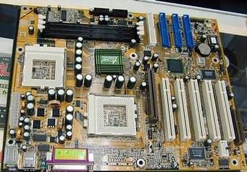 Двухпроцессорная плата 6A815EPD на i815EP step D от ACORP
