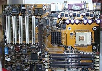 Плата TH7II-RAID под Pentium 4/Socket 478 от ABIT