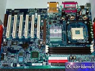 Фото дня: i845 плата от Gigabyte