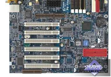 GA-8ITXR: пополнение линейки Gigabyte P4 Titan
