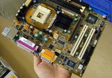 FlexATX и MicroATX платы на SiS650 от ASUS