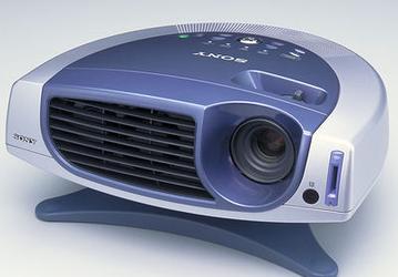 Sony Cineza VPL-HS1 – в России!