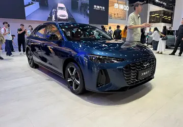 Chery пишем — Audi в уме. Представлен совершенно новый Chery Arrizo 7: дизайн в духе Audi, просторный салон и 1700 км на баке бензина