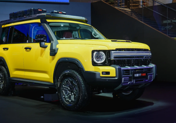 Представлен новый внедорожник Haval H9 с тремя блокировками и шноркелем на высоте 1,8 м
