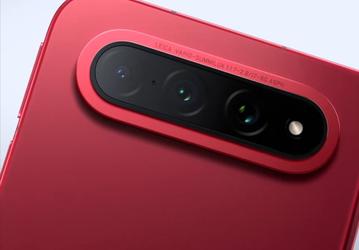 Xiaomi впервые показала свой новый флагман с экраном 5,4 дюйма