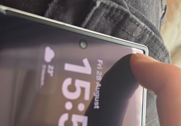 У новейшего Samsung Galaxy Z Fold 8 начал прогибаться экран по углам — Samsung пока не признала проблему