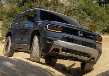 Toyota 4Runner TRD, в сторону. Представлен Honda Passport TrailSport 2027 с клиренсом почти 250 мм