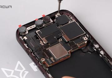 iPhone 18 Pro не прожил и дня: новый флагман Apple уже полностью разобрали