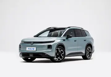 Новый кроссовер Volkswagen с мотором 231 л.с. и запасом хода 660 км — всего 130 тыс. юаней (1,65 млн рублей). Volkswagen ID. AURA T6 вышел в Китае