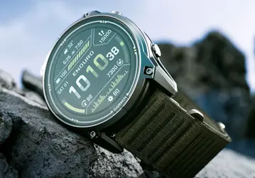 Умные часы с экраном MIP, водозащитой, GPS, регистрацией ЭКГ и «неограниченной автономностью». Представлены Garmin Enduro 4