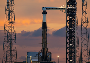 Космический корабль SpaceX Dragon CRS-35 на стартовой площадке: запуск ожидается в 13:33 мск