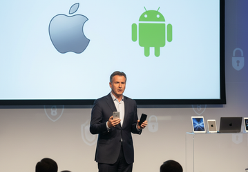 Глава Apple предложил использовать Android вместо iPhone тем, кто хочет загружать приложения не из App Store