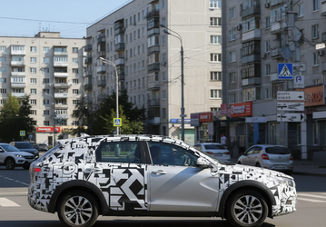 «Мул» новейшего кроссовера Lada B+ Cross уже колесит по улицам Тольятти
