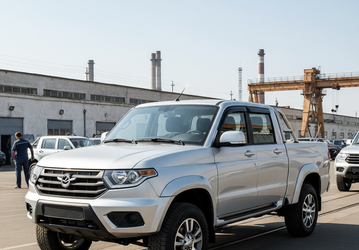 Отечественный 224-сильный рамный внедорожник с корнями Toyota, который будут собирать на УАЗе. Появились живые фото Sollers ST9