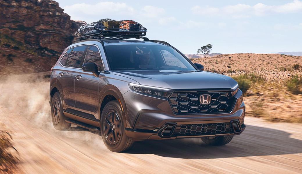 Это Honda CR-V текущего поколения, а совершенно новый кроссовер CR-V появится в 2027 году для конкуренции с новым Toyota RAV4
