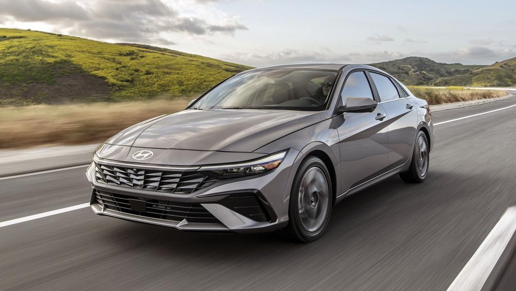 У автомобилей Hyundai вновь проблемы с моторами: объявлен отзыв, фото 1