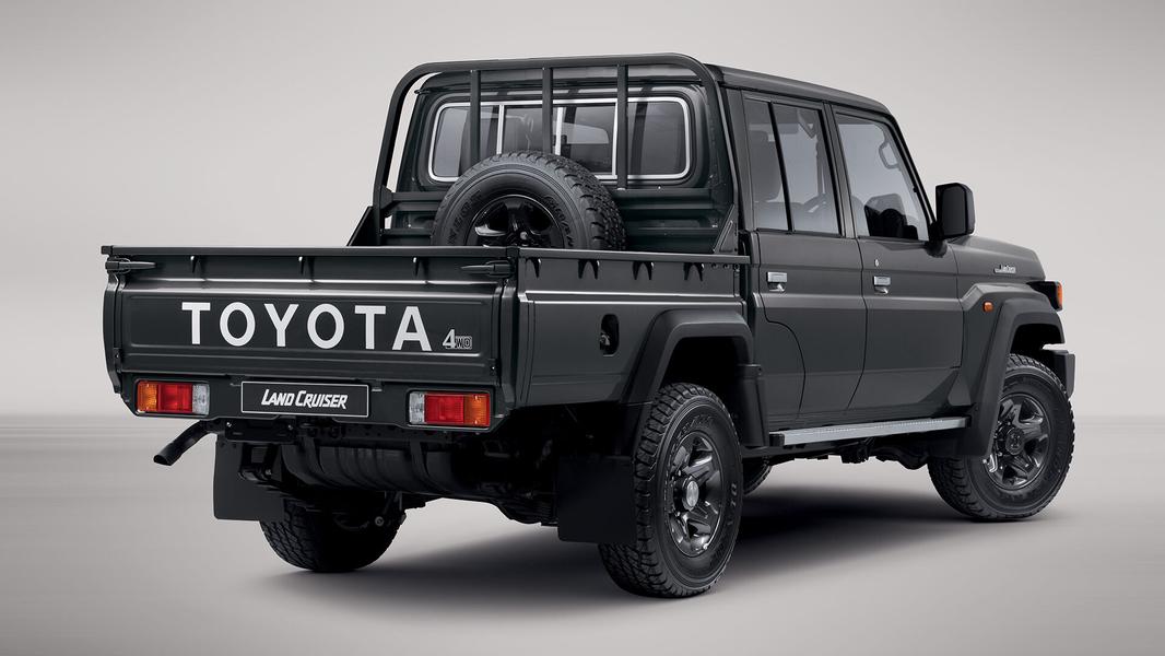 Фото Toyota