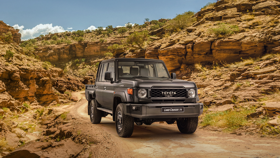 Фото Toyota