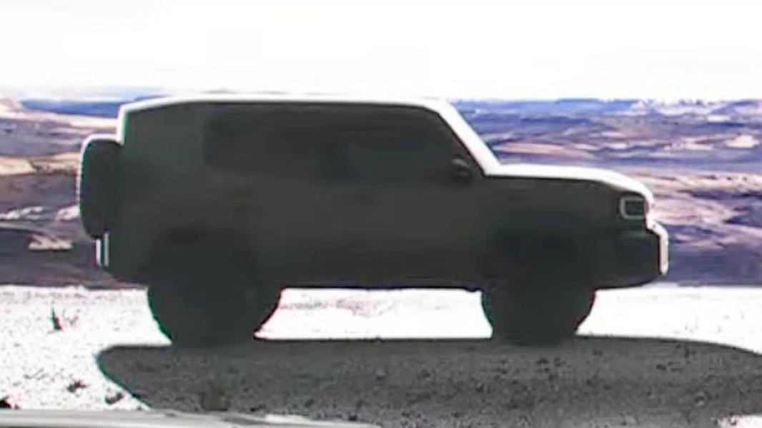 Официальный тизер от Toyota