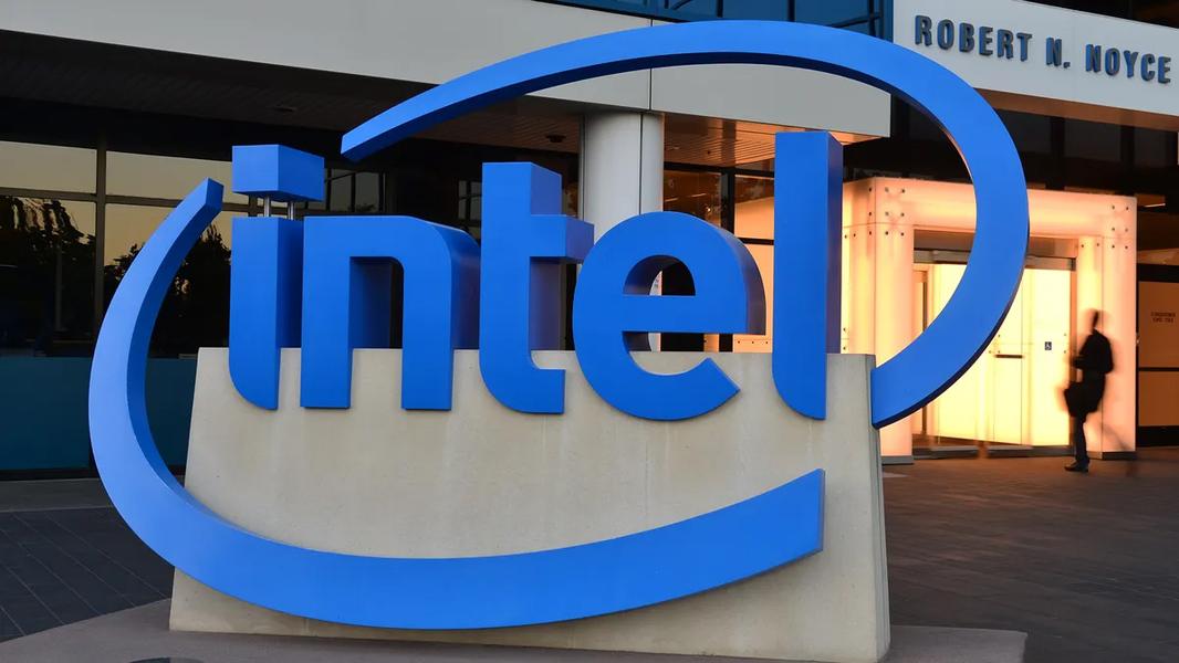 Intel впервые за 40 лет разрешила создавать чужие x86-процессоры на базе своих ядер