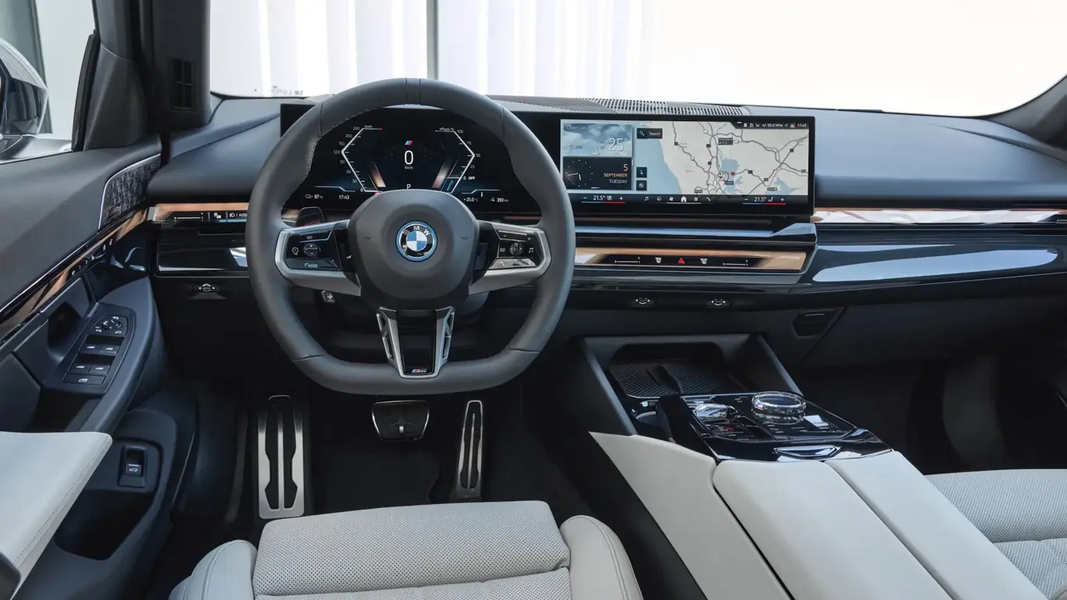 Представлен бесшумный BMW 5-Series 2025. Он же BMW i5 2025, фото 2