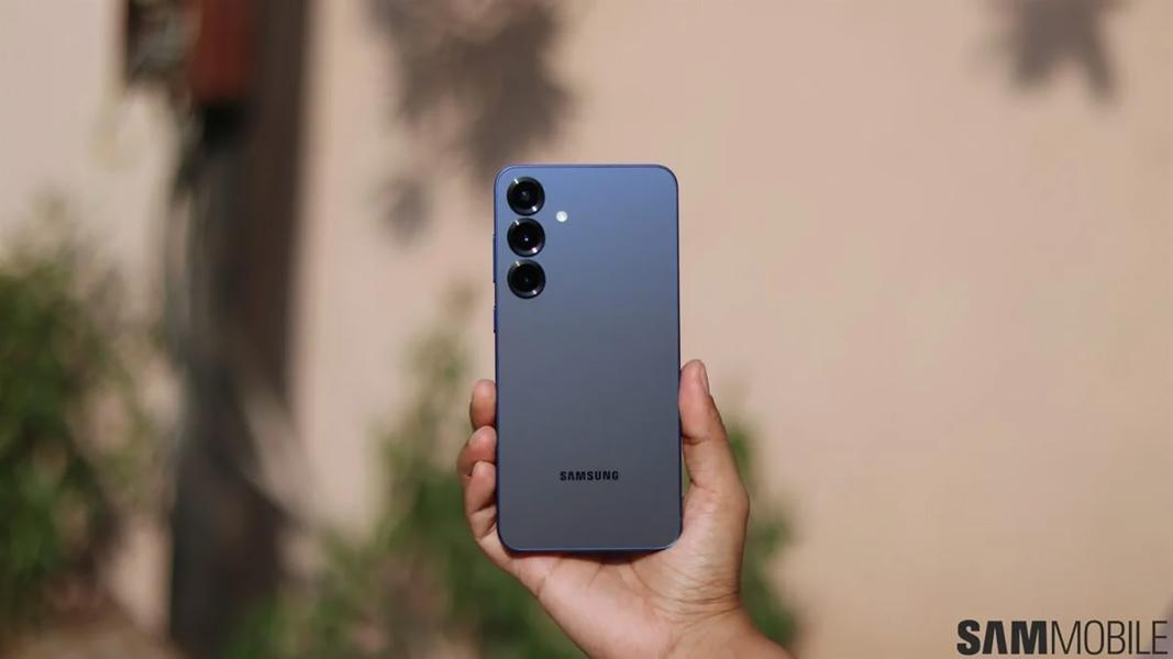 Galaxy S26 Plus выбыл из новой линейки флагманов Samsung: компания заказала производство плат для трех моделей серии — Galaxy S26, Galaxy S26 Edge и Galaxy S26 Ultra, фото 1