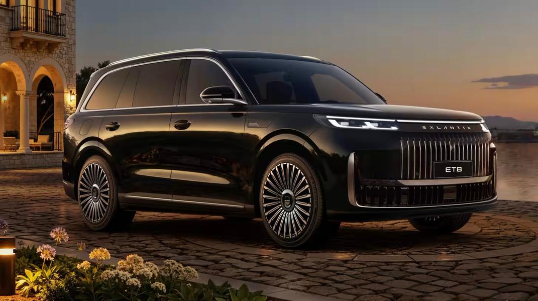 Большой российский кроссовер готов подвинуть Li Auto L9. Esteo Exlantix ET8 оценили в 7,49 млн рублей: полный привод, адаптивная подвеска, 469 л.с. и 1100 км на баке бензина