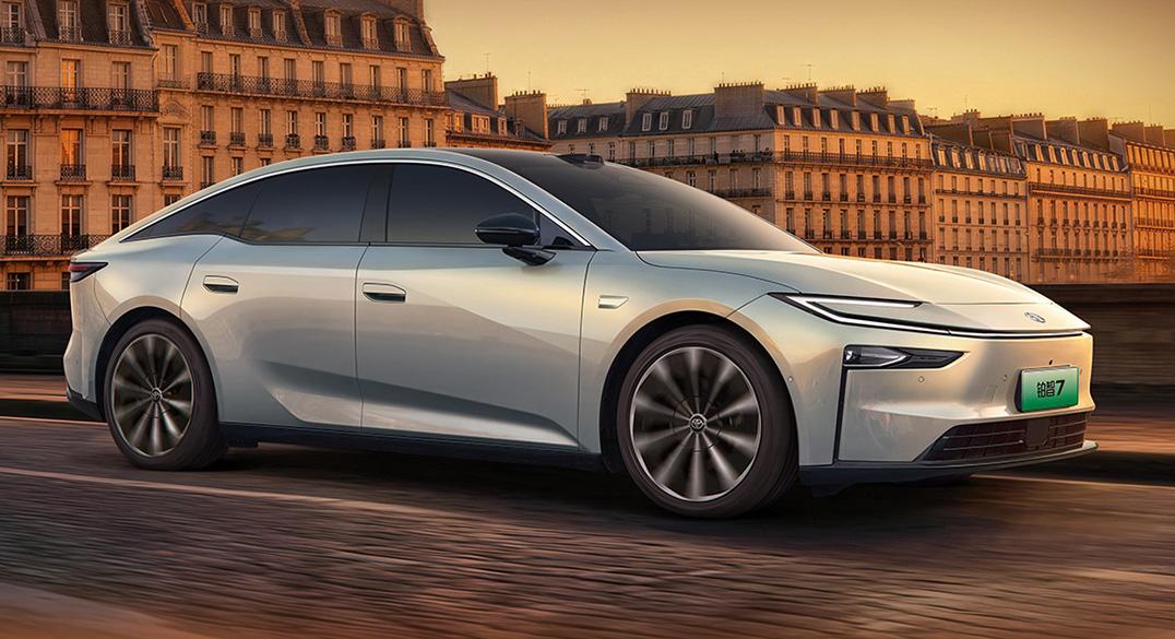 Toyota вводит пожизненную гарантию: компания будет менять батареи в своих электромобилях даже после того, как закончится гарантийный срок