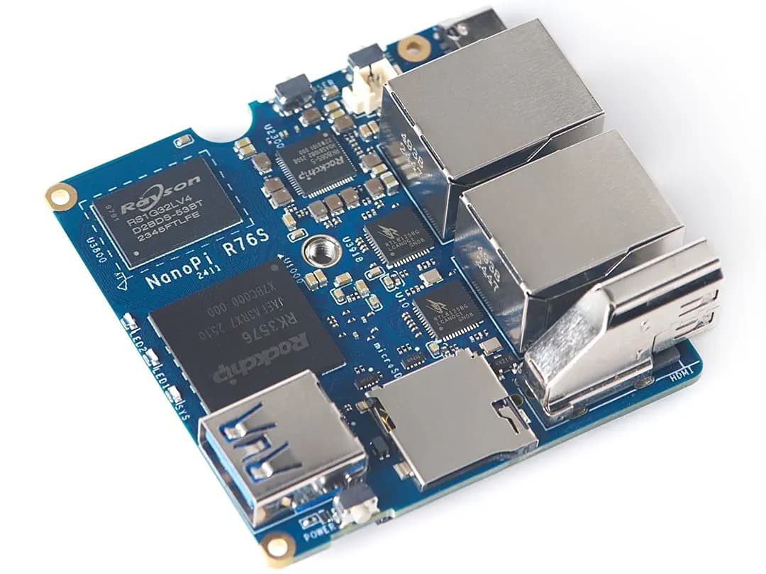 Крошечный ПК дешевле $50 с двумя портами 2,5GbE RJ45, USB-A, USB-C