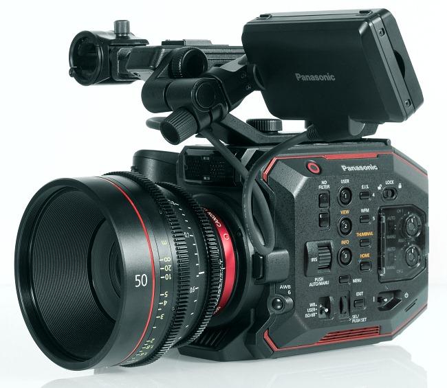 Компактная ручная кинокамера Panasonic EVA1, фото 38