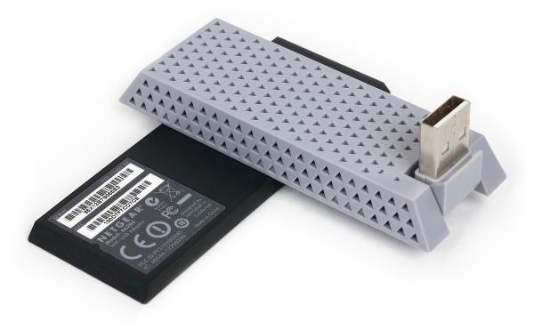 Внешний вид Netgear A6200 Внешний вид Netgear A6200