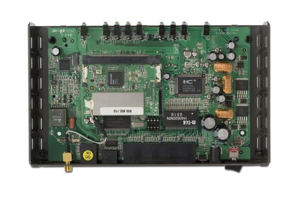 D-Link DSL-G804V: маршрутизатор ADSL2/2+ и сервер IPSEC PPTP и L2TP VPN со встроенной беспроводной точкой доступа стандарта IEEE 802.11g, часть 1, фото 4
