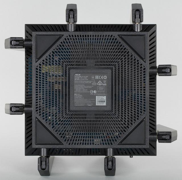 Внешний вид Asus RT-AC5300