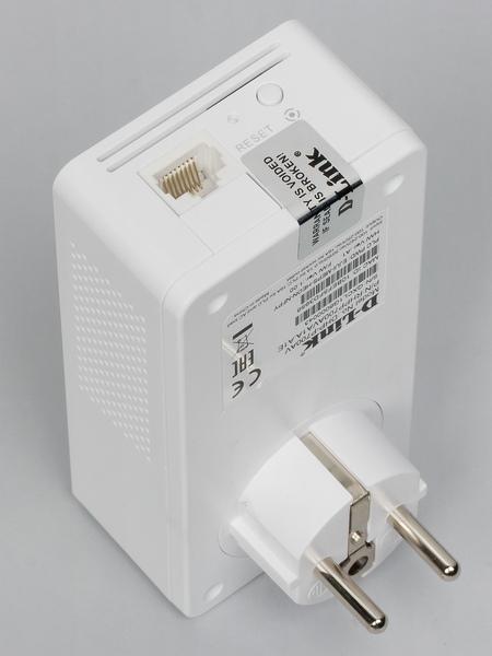 Внешний вид D-Link DHP-P700AV Внешний вид D-Link DHP-P700AV