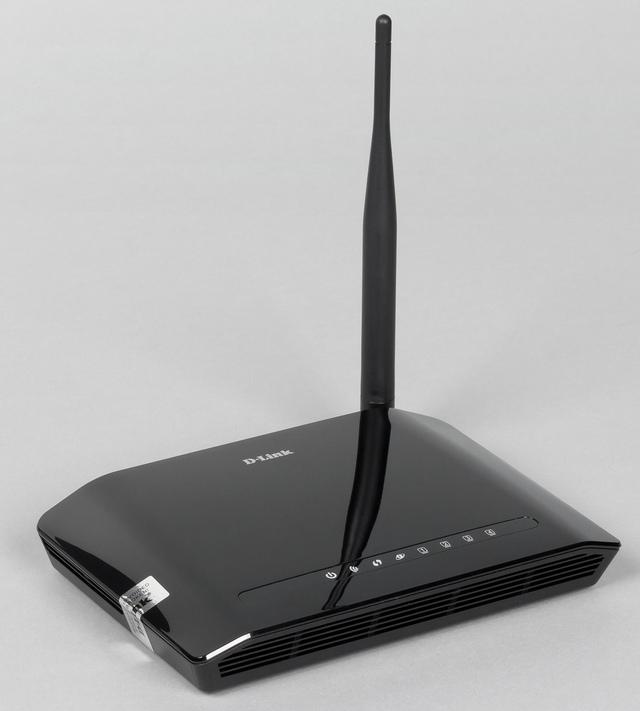 Внешний вид D-Link DIR-300S Внешний вид D-Link DIR-300S