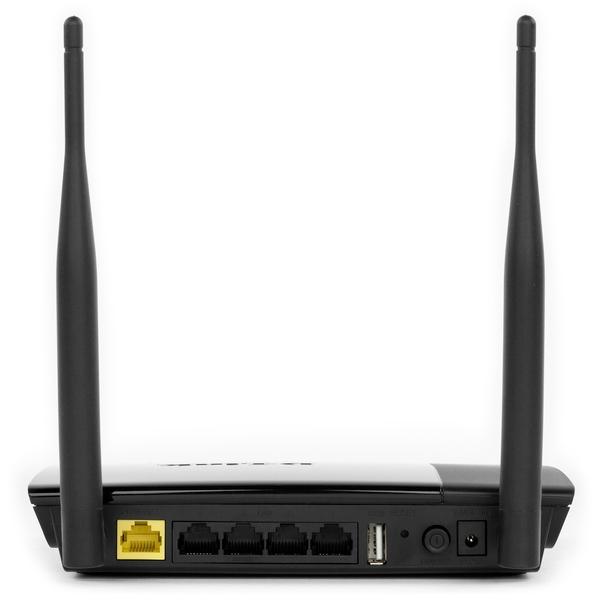 Внешний вид D-Link DIR-825/AC Внешний вид D-Link DIR-825/AC