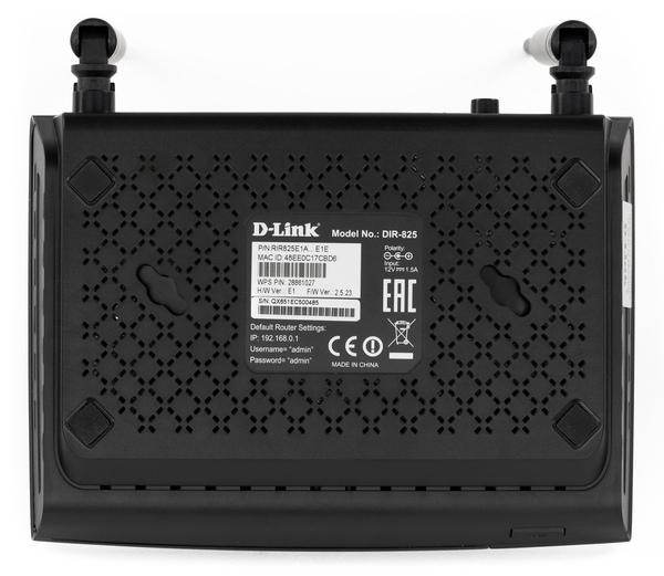 Внешний вид D-Link DIR-825/AC Внешний вид D-Link DIR-825/AC