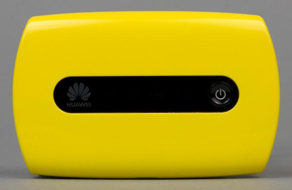 Внешний вид роутера Huawei E5221 Внешний вид роутера Huawei E5221