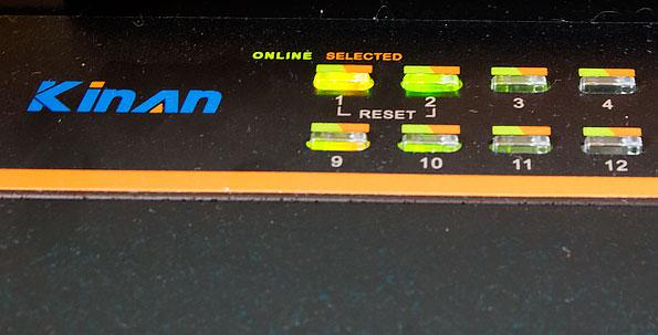 Выдвижная LCD KVM-консоль Kinan XL1716