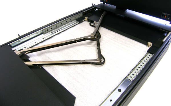 Cat 5 High-Density Dual Rail LCD KVM Switch ALTUSEN KL1508, фото 4