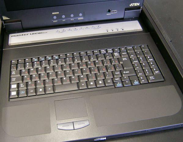Slideaway LCD KVM Switch ATEN CL-1758, фото 4