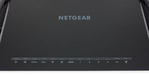 Внешний вид Netgear R7500 Внешний вид Netgear R7500