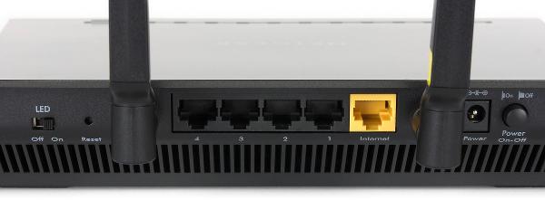 Внешний вид Netgear R7500 Внешний вид Netgear R7500
