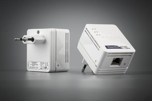Внешний вид Netgear XAV5101W Внешний вид Netgear XAV5101