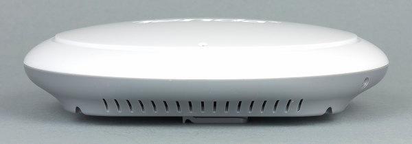 Внешний вид точки доступа Tenda W301A