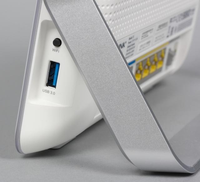 Внешний вид TP-Link Archer C9 Внешний вид TP-Link Archer C9